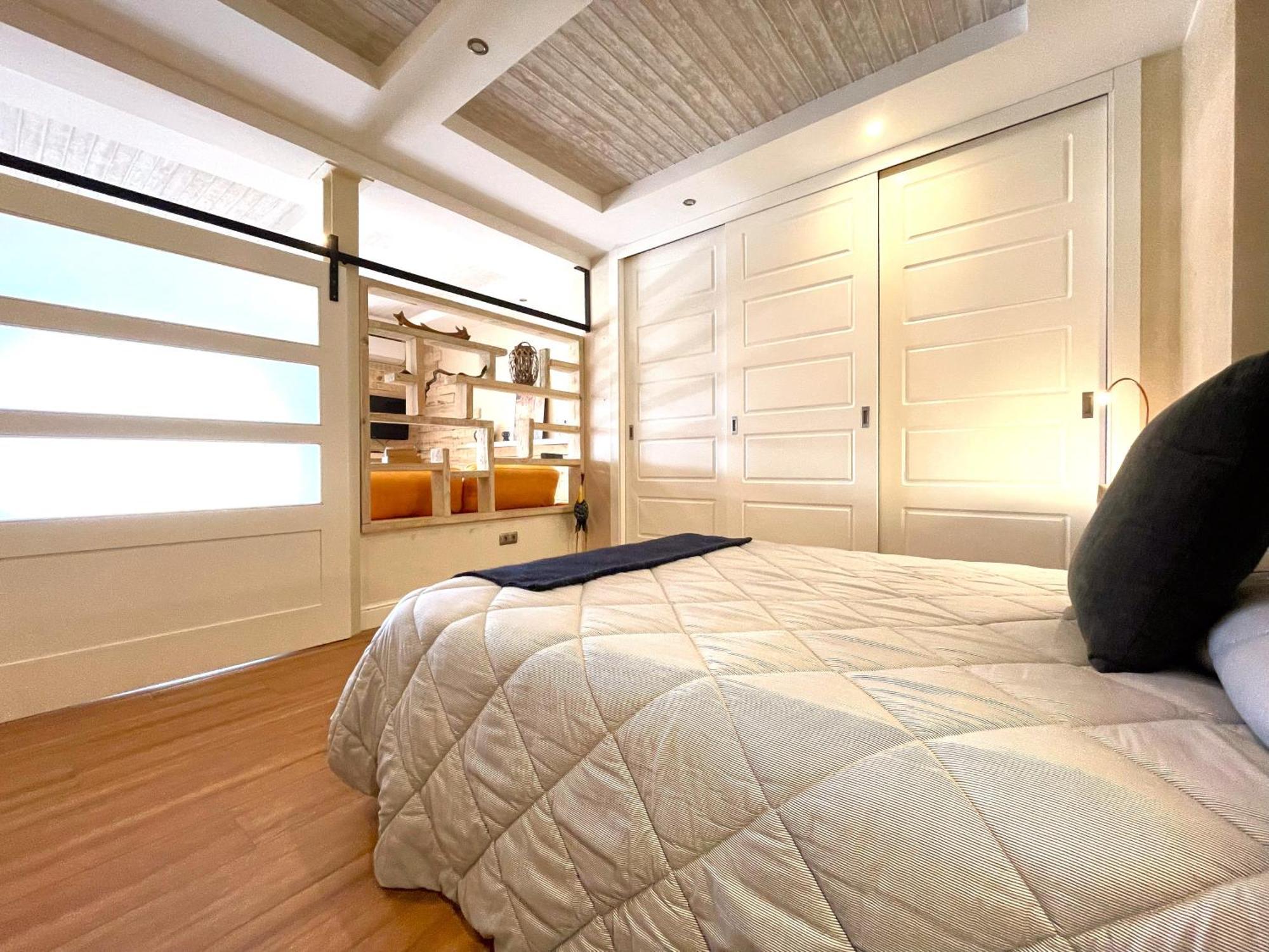 Loft'n With Parking And Views *