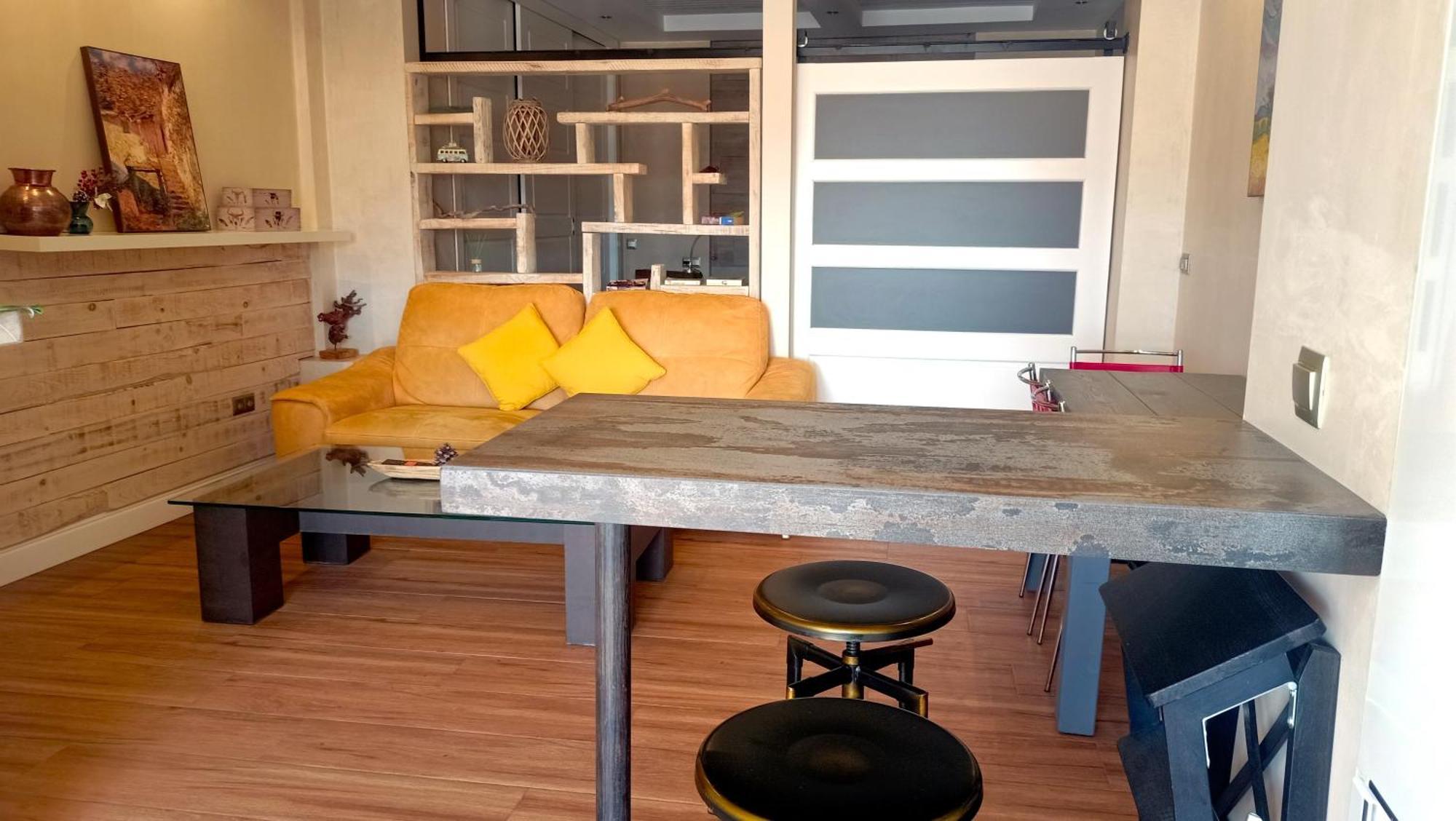 Loft'n With Parking And Views